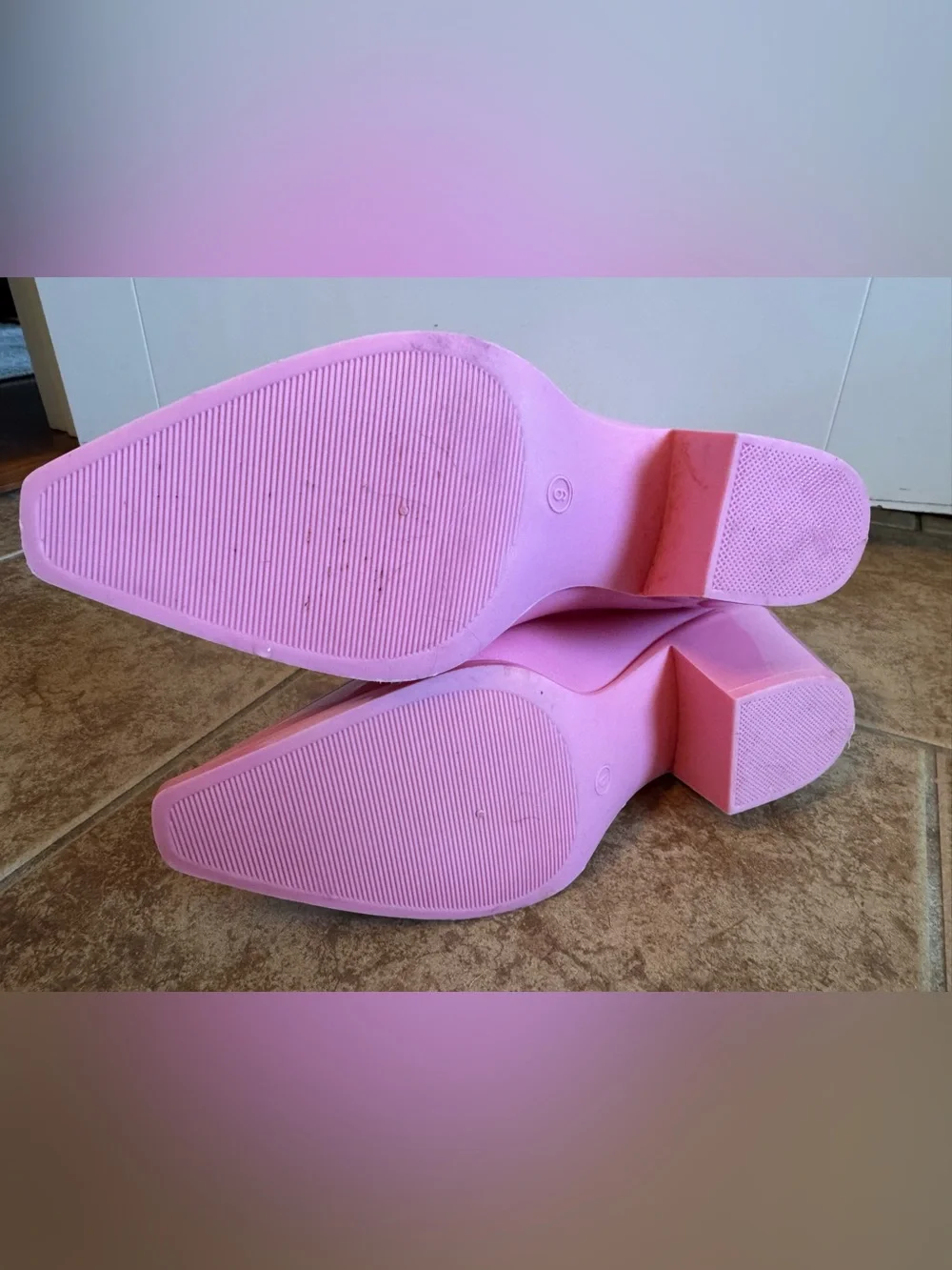 Women's Pink Glossy Mid-Calf Heel rain Boots 9
